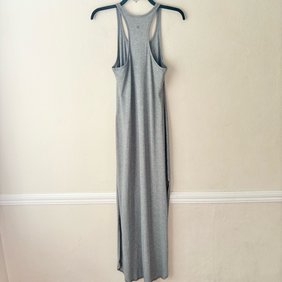 Lululemon Heathered Gray Refresh II Maxi Dress - Picture 5 of 6